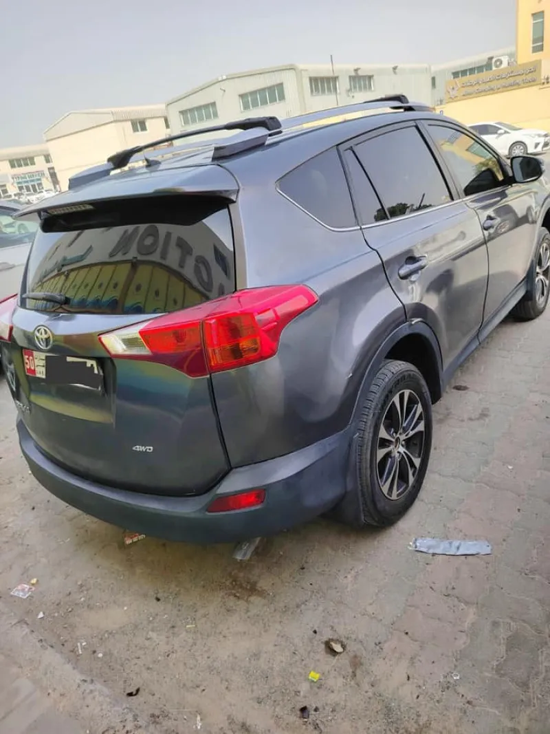 2013 تويوتا راف ٤ in Dubai