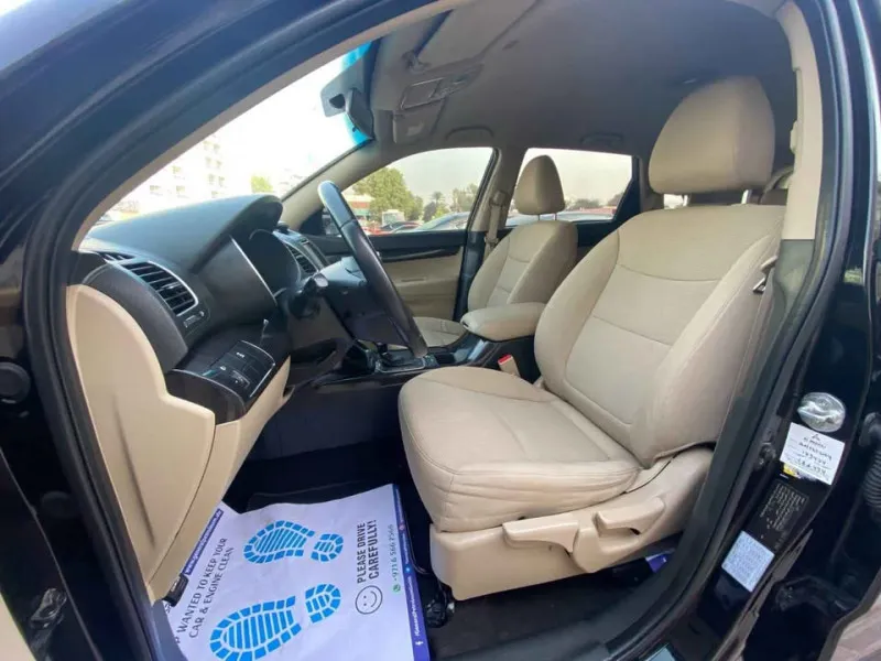 2015 Kia Sorento in Dubai