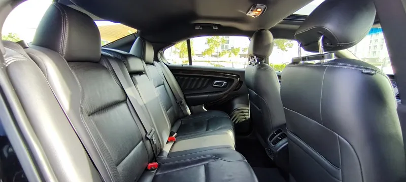 2019 Ford Taurus in Dubai