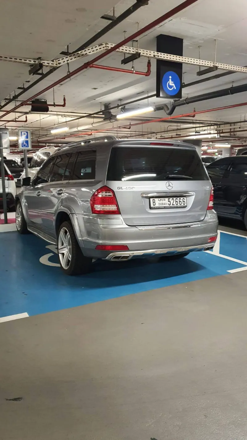 2012 Mercedes-Benz GL in Dubai