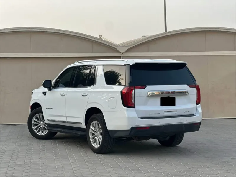 2022 GMC Yukon in Dubai