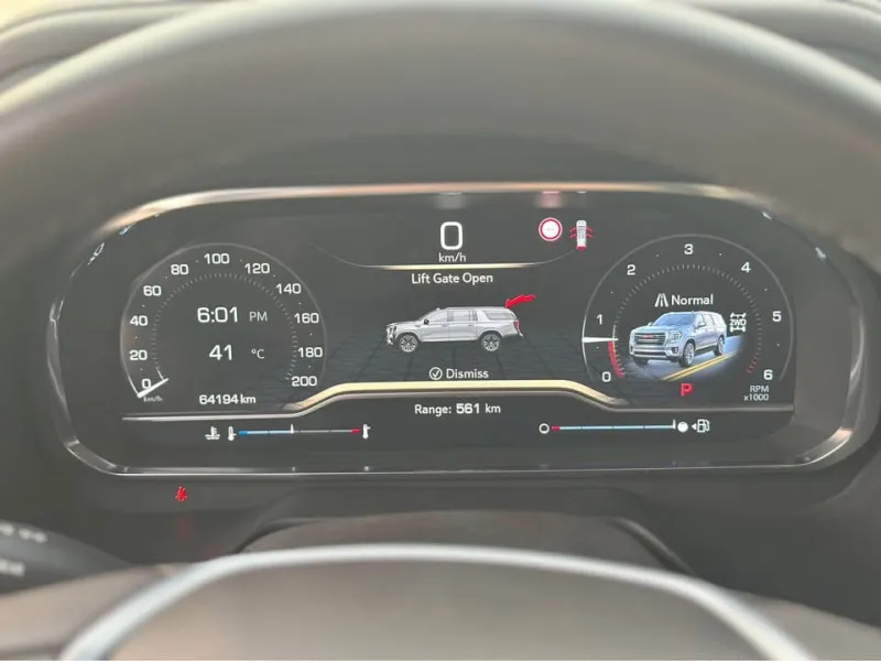 2022 GMC Yukon in Dubai
