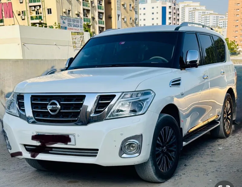 2014 Nissan Patrol in Dubai