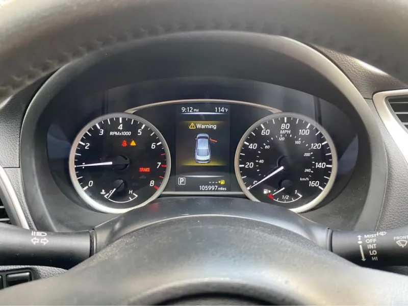 2017 نيسان سنترا in Dubai