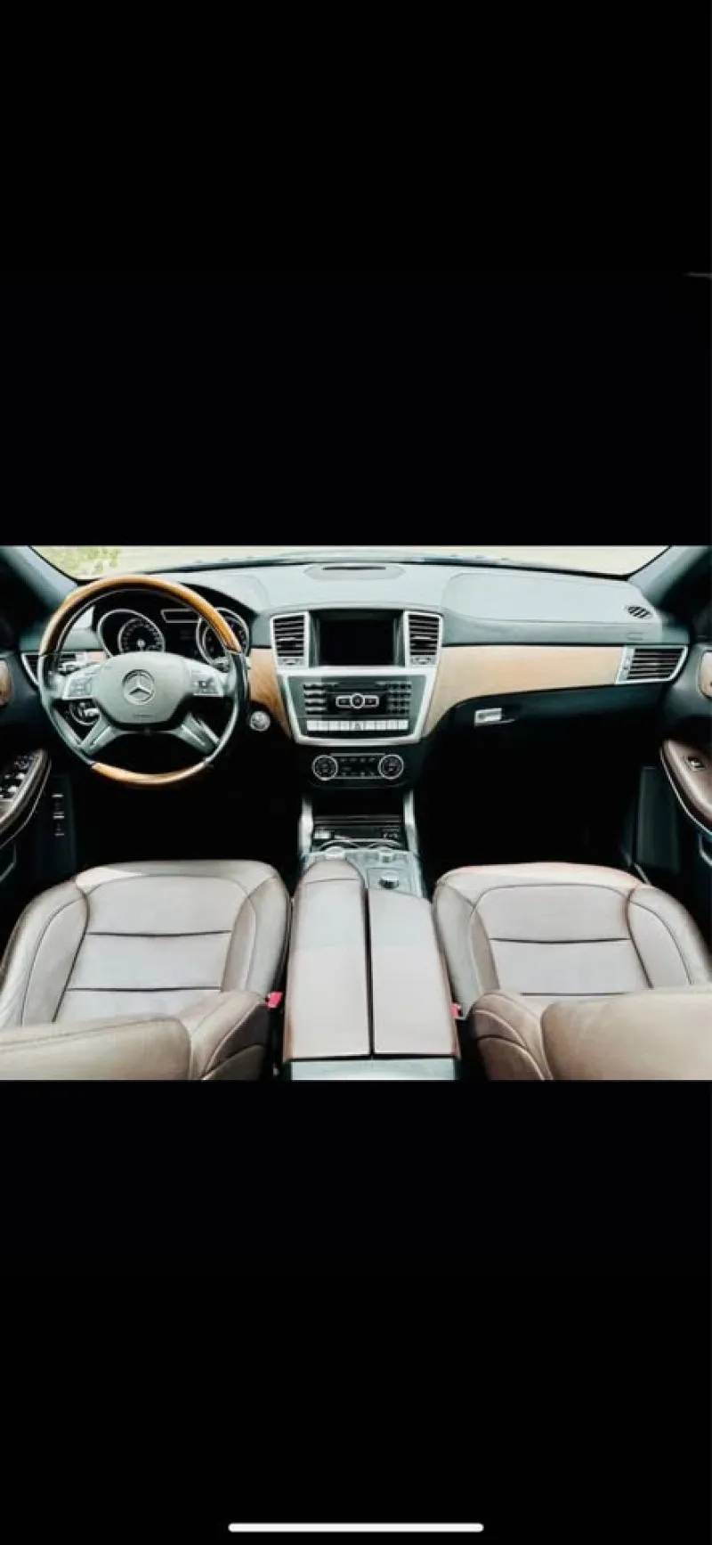 2015 Mercedes-Benz GL in Dubai
