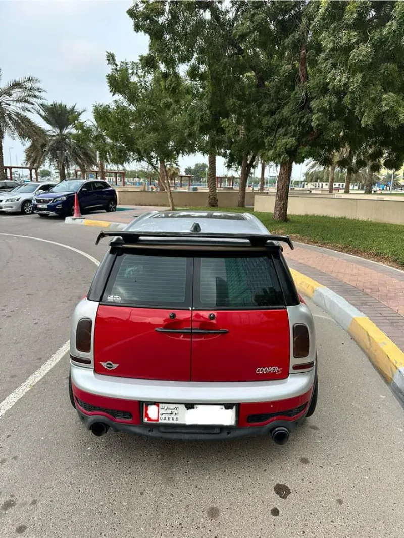 2012 ميني كلابفان in Dubai
