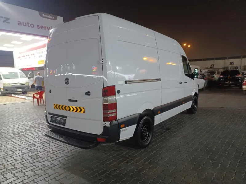 2016 Mercedes-Benz Sprinter in Dubai