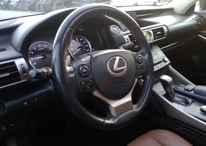 2015 Lexus IS 250 in Dubai