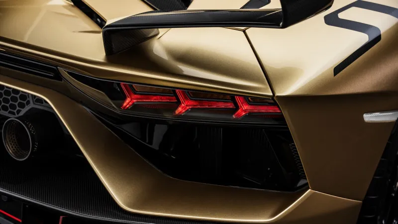 2021 Lamborghini Aventador in Dubai