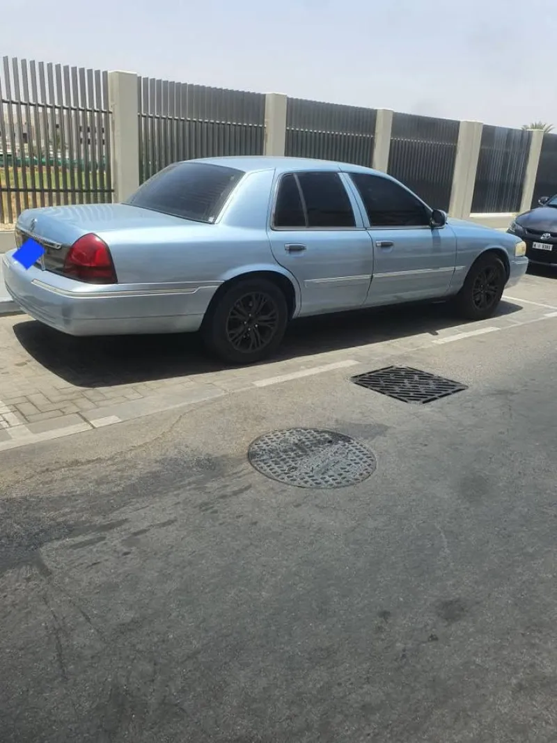 2008 Mercury Marquis in Dubai