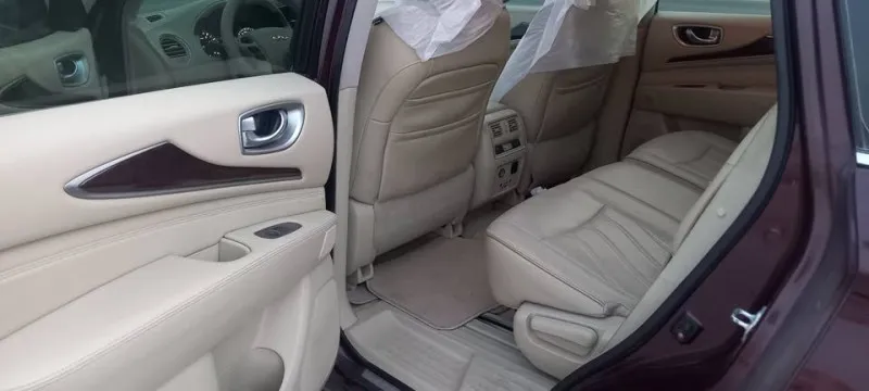 2014 Infiniti QX60 in Dubai
