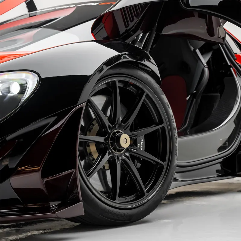 2015 McLaren P1 in Dubai
