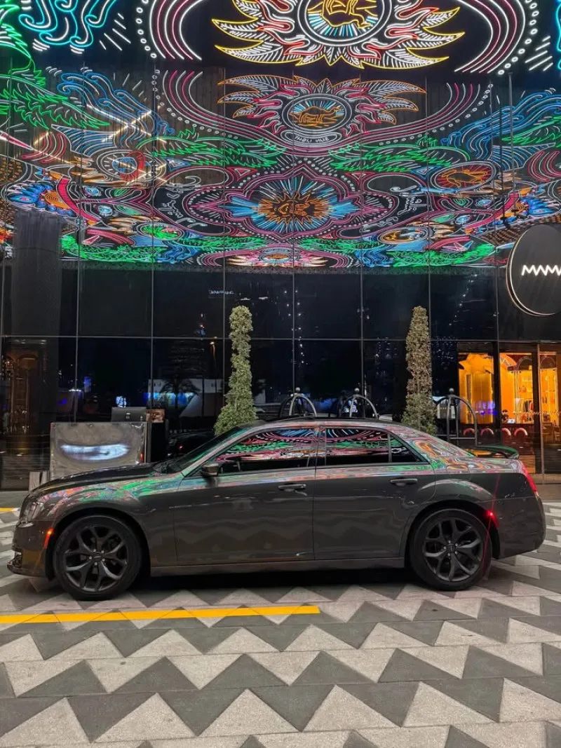 2021 كرايسلر ٣٠٠ in Dubai