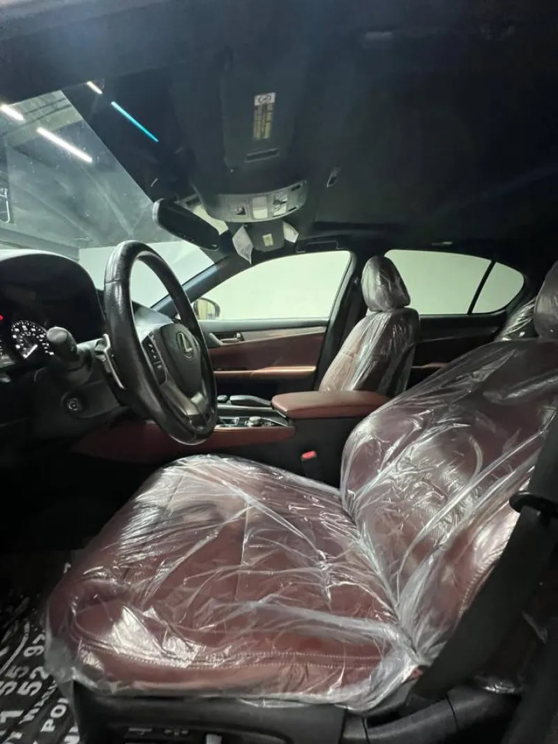2015 Lexus GS in Dubai