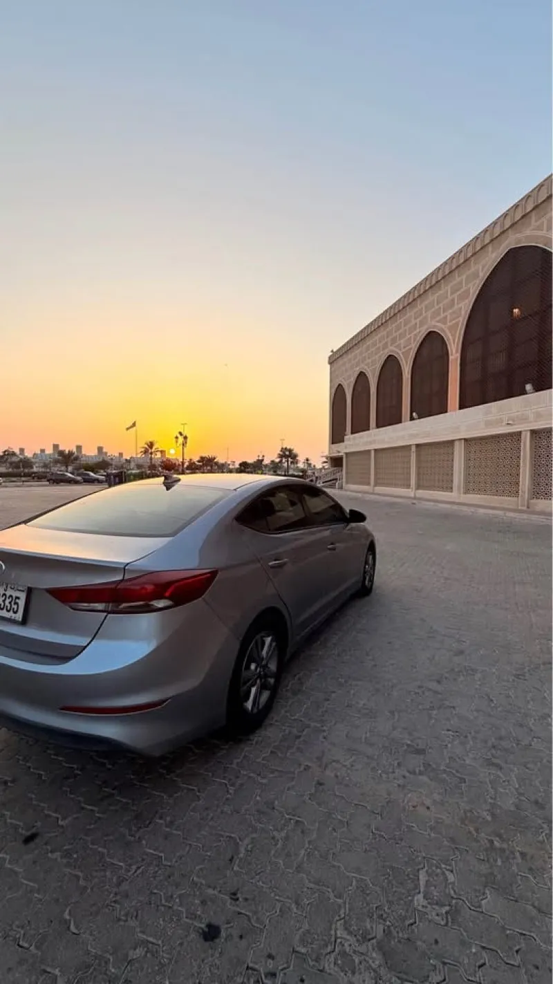 2017 Hyundai Elentra in Dubai
