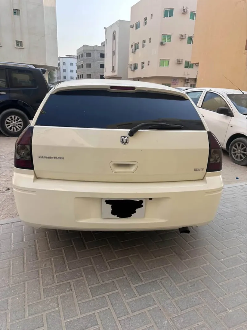 2004 Dodge Magnum in Dubai