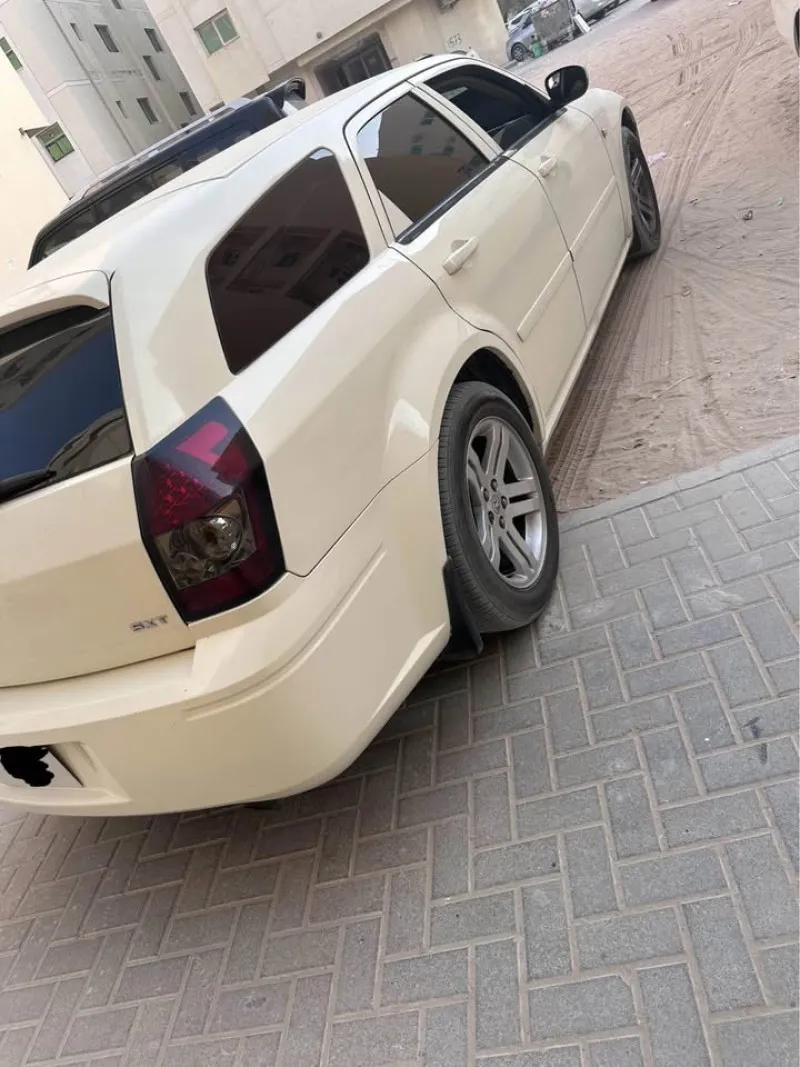 2004 Dodge Magnum in Dubai