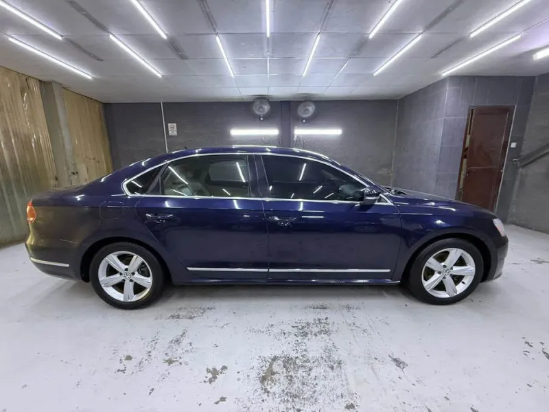 2013 Volkswagen Passat in Dubai