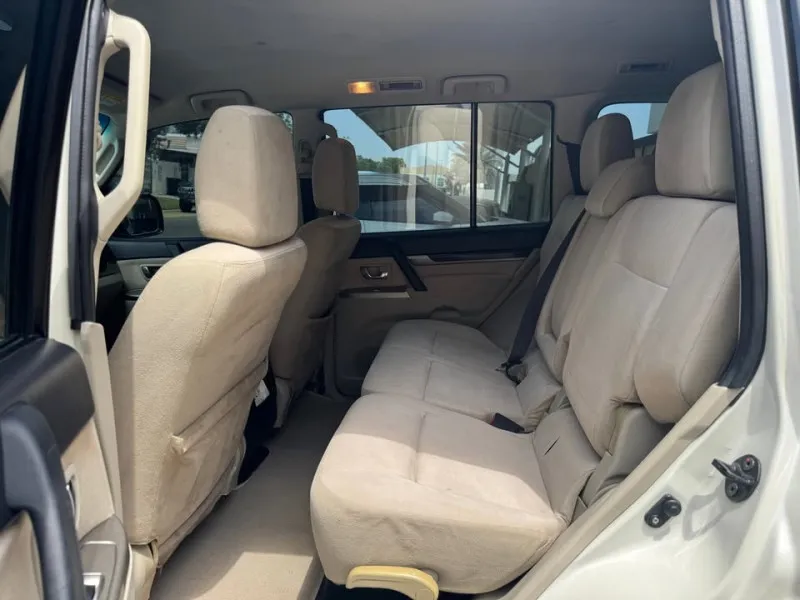 2016 Mitsubishi Pajero in Dubai