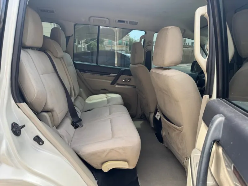 2016 Mitsubishi Pajero in Dubai