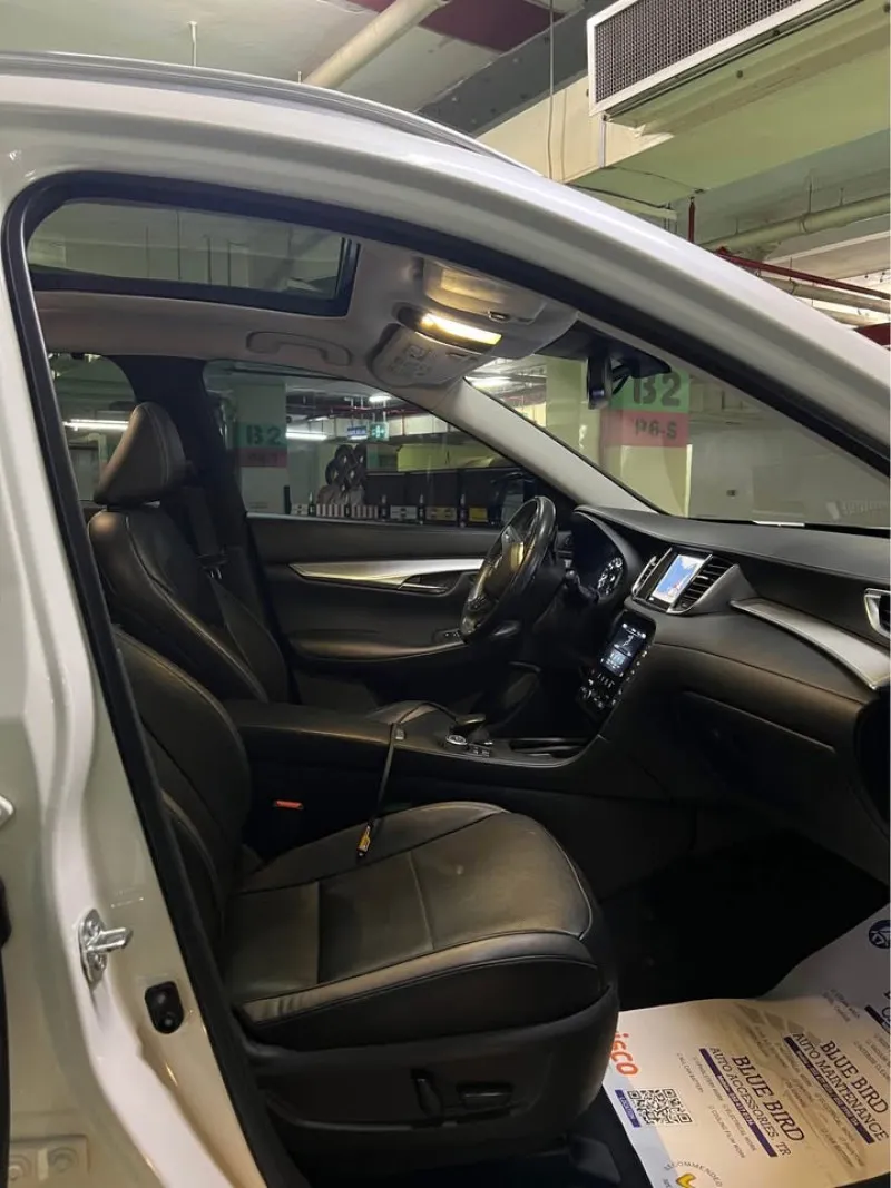 2021 Infiniti QX50 in Dubai