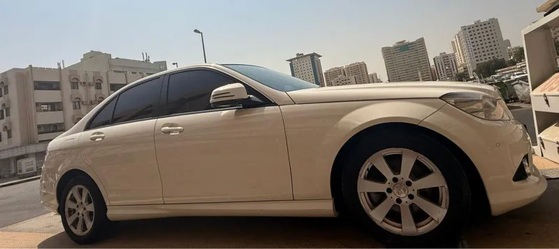 2009 مرسيدس-بنز آلفئة - C in Dubai
