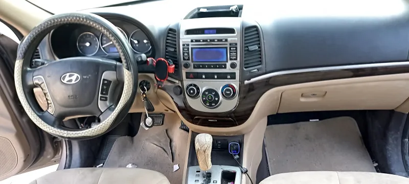2011 Hyundai Santa Fe in Dubai
