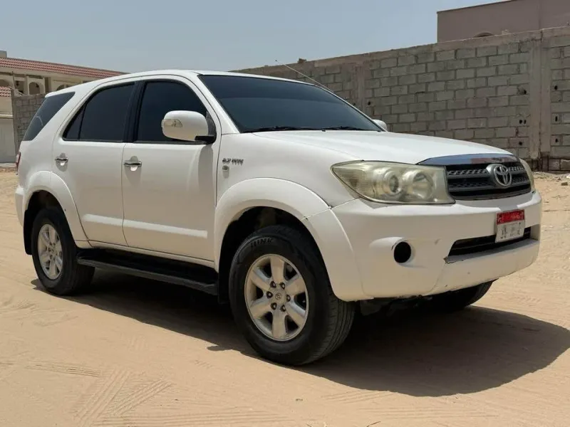 2009 Toyota Fortuner in Dubai