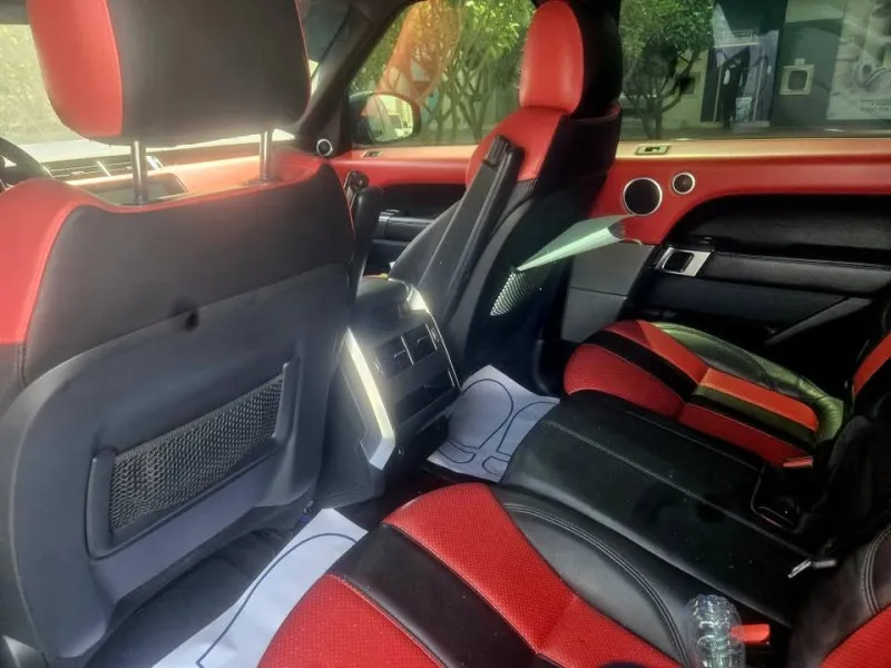 2017 Land Rover Range Rover Sport in Dubai