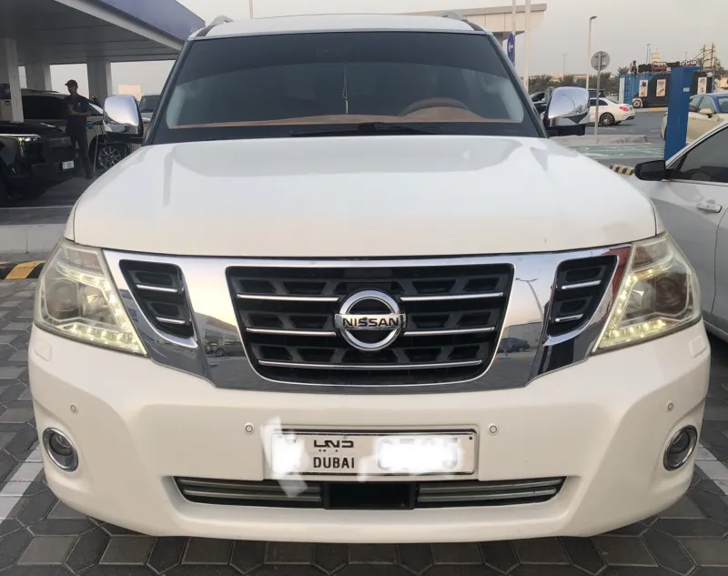 2014 نيسان باترول in Dubai