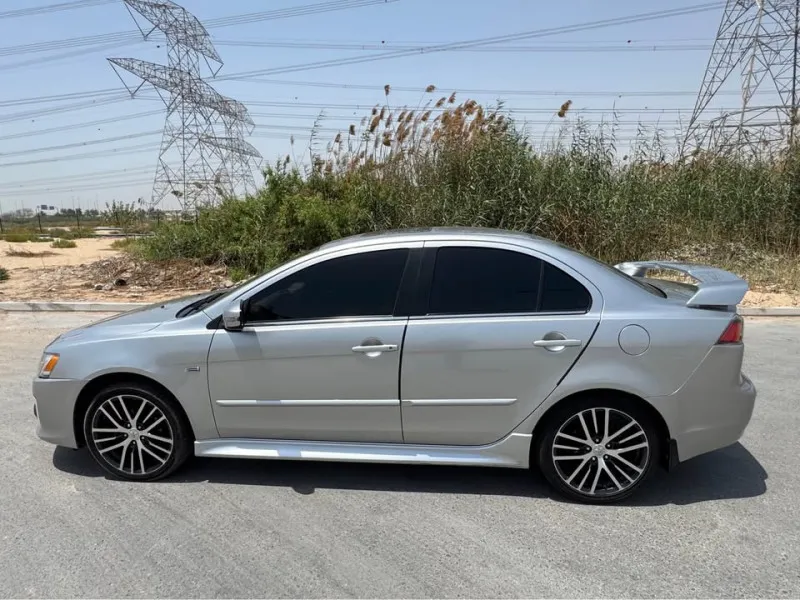 2017 Mitsubishi Lancer in Dubai
