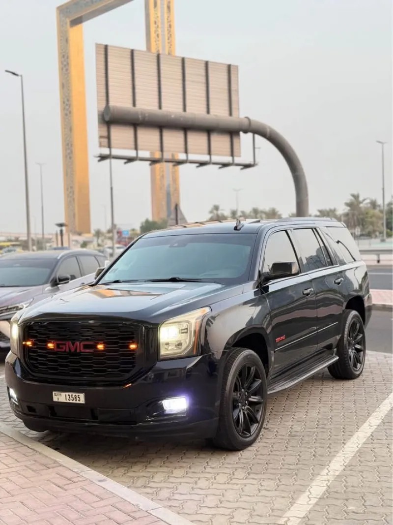 2016 GMC Yukon in Dubai
