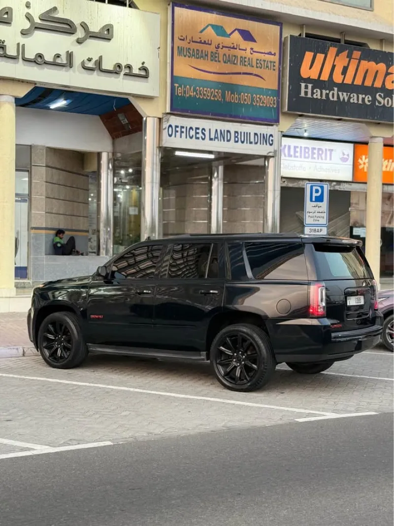 2016 GMC Yukon in Dubai