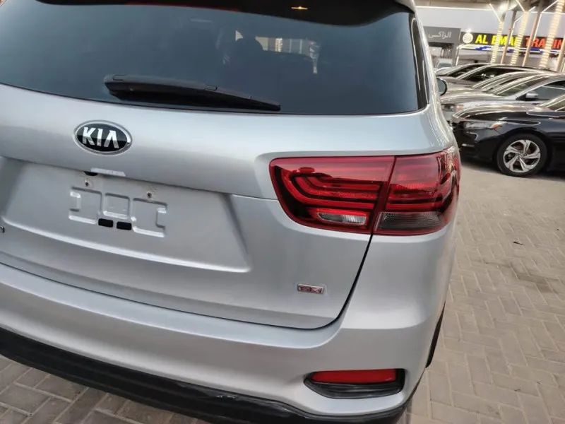 2019 Kia Sorento in Dubai