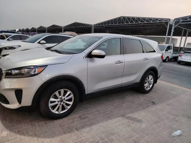 2019 Kia Sorento in Dubai