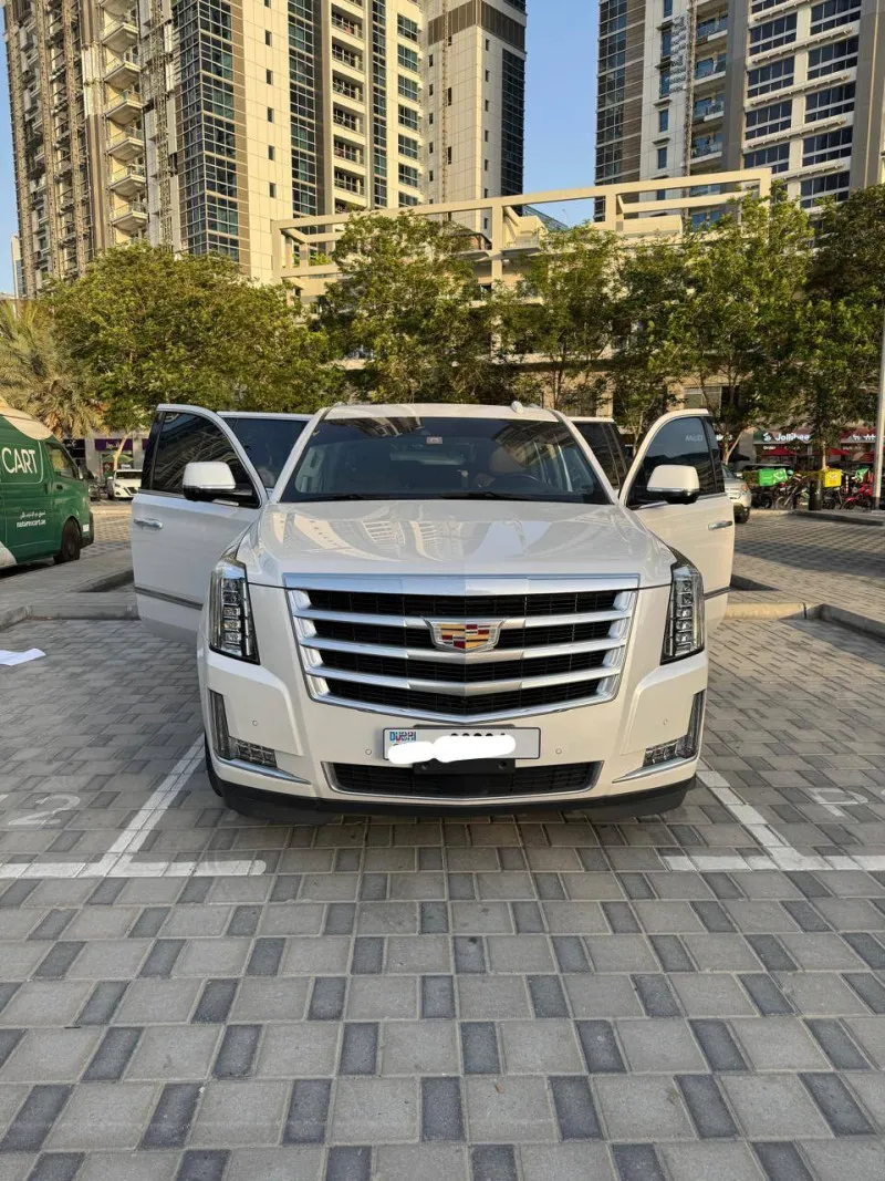2016 كاديلاك اسكاليد in Dubai