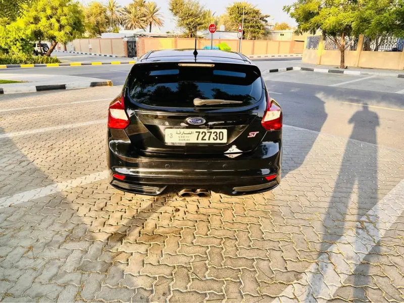 2013 فورد فوكس in Dubai