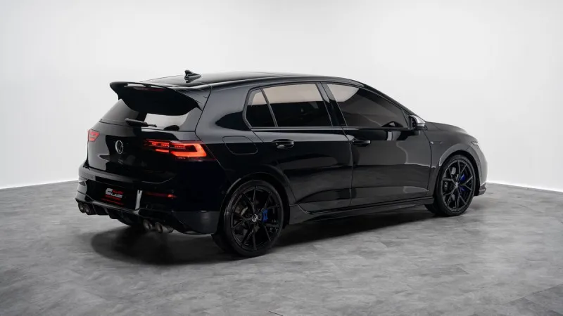 2023 Volkswagen Golf in Dubai