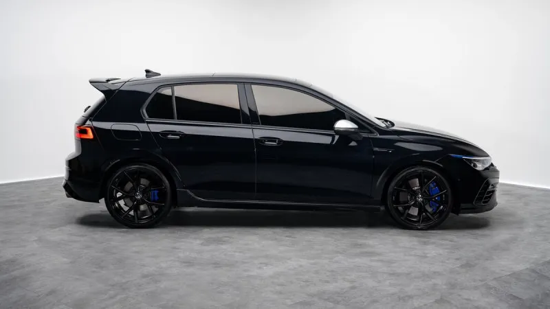 2023 Volkswagen Golf in Dubai