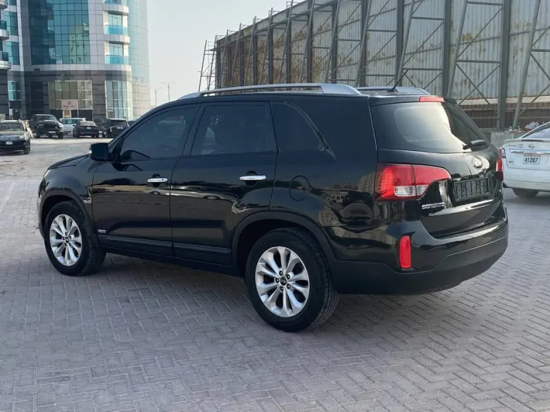 2015 Kia Sorento in Dubai
