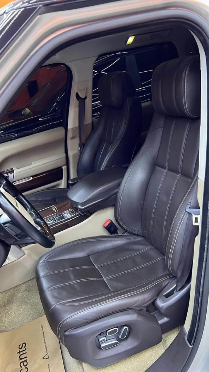 2013 Land Rover Range Rover in Dubai