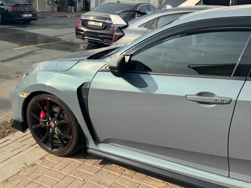 2019 Honda Civic Type R in Dubai