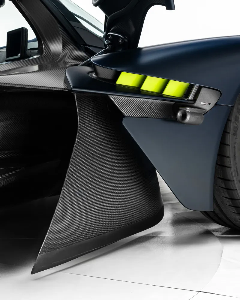2024 Aston Martin Valkyrie in Dubai