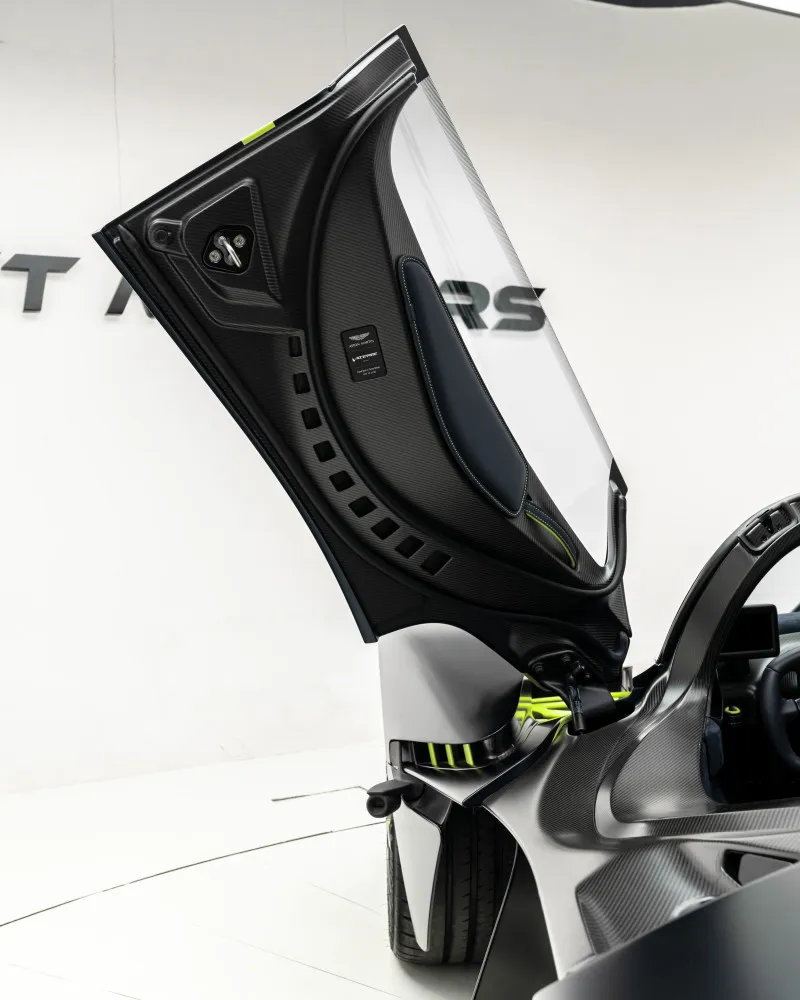2024 Aston Martin Valkyrie in Dubai