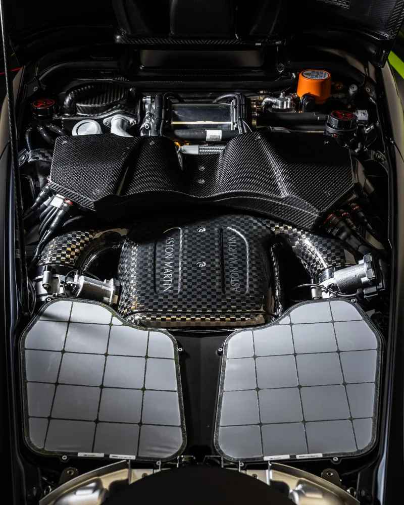 2024 Aston Martin Valkyrie in Dubai