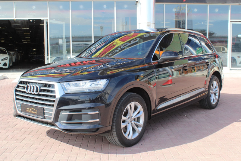 2019 Audi Q7 in dubai
