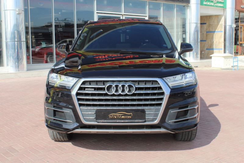 2019 Audi Q7 in dubai