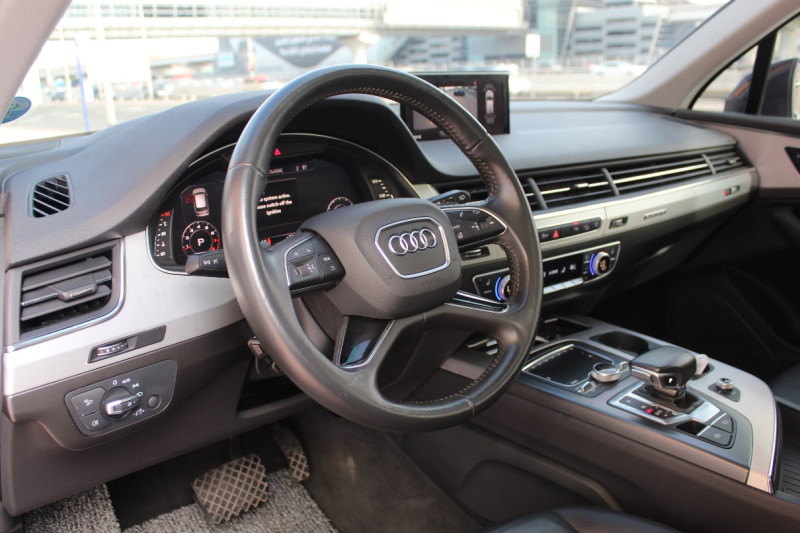 2019 Audi Q7 in dubai