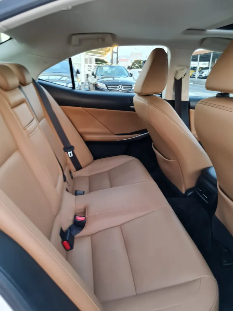 2018 Lexus IS 300 in Dubai