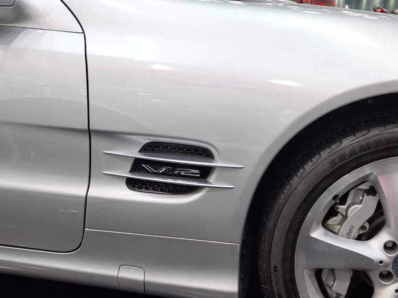 2005 Mercedes-Benz SL in Dubai